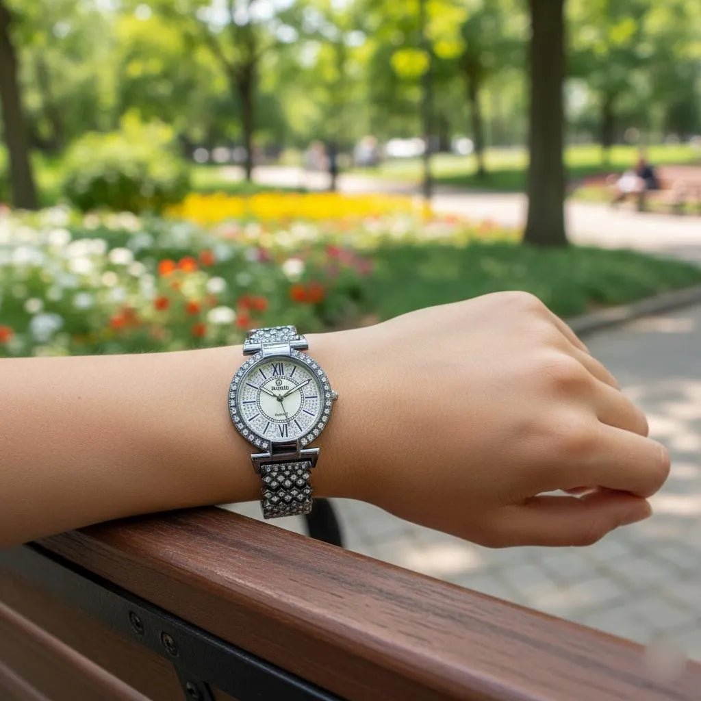 LADIES WATCHES - Lumaa.pk